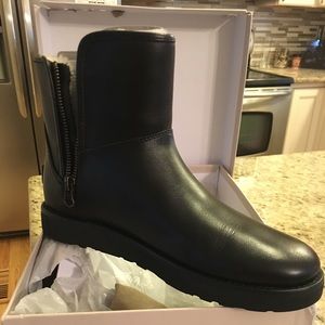 Nero UGGs - black, leather, size 9, new in box